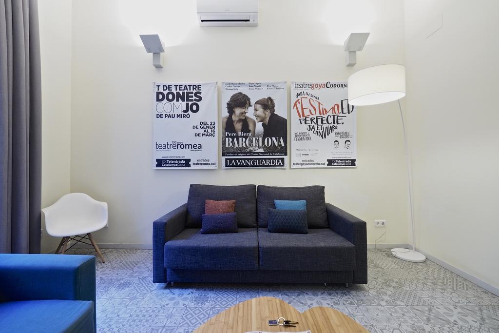 Uma Suites Pau Claris Барселона Екстериор снимка