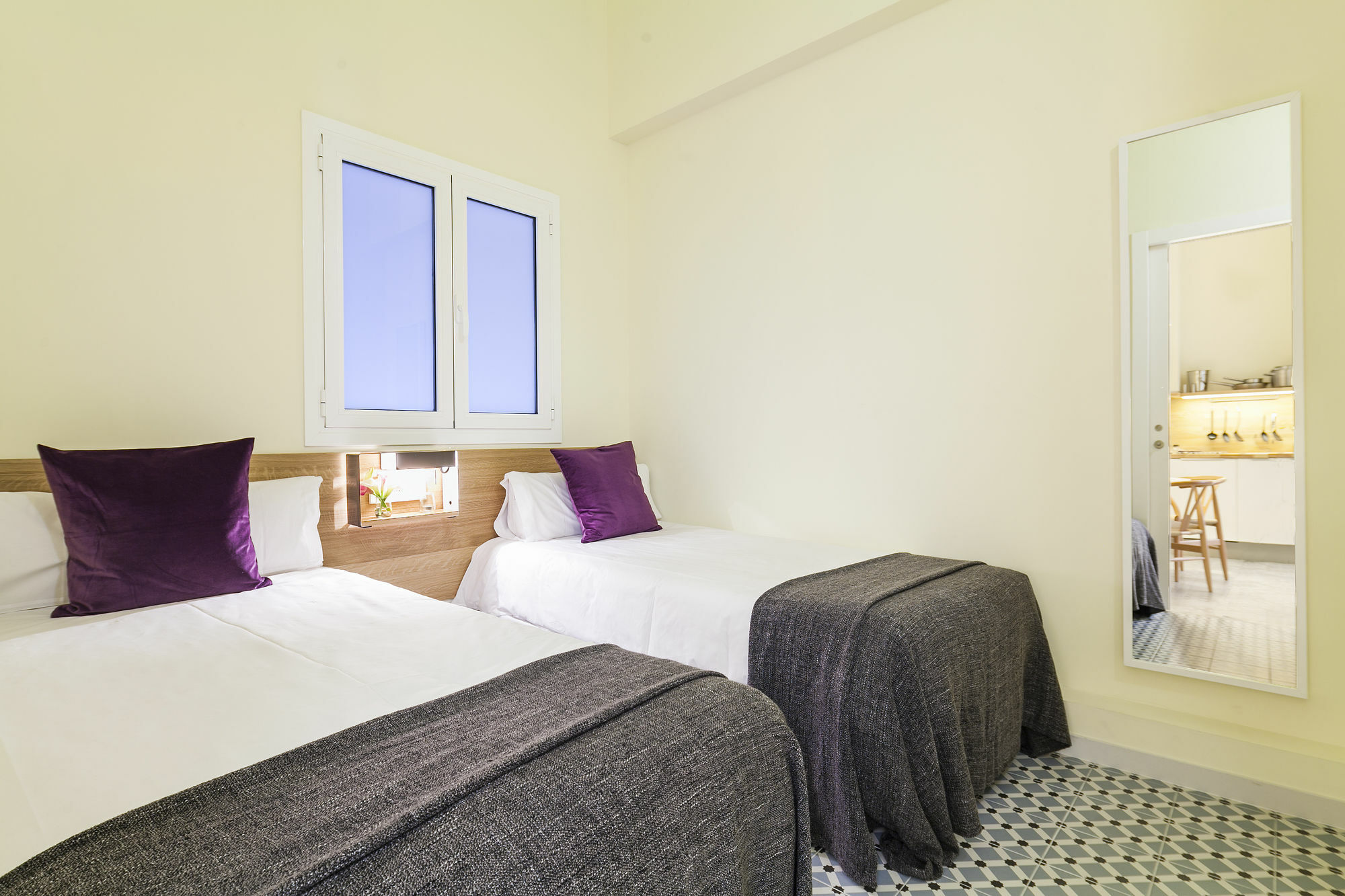Uma Suites Pau Claris Барселона Екстериор снимка